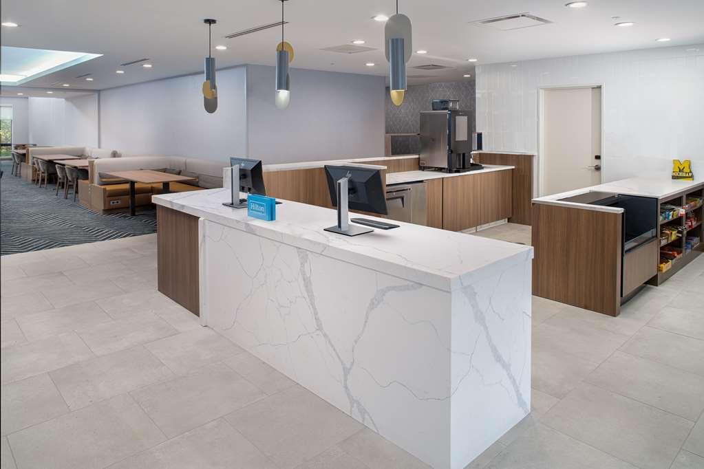Homewood Suites By Hilton Ann Arbor Beltér fotó